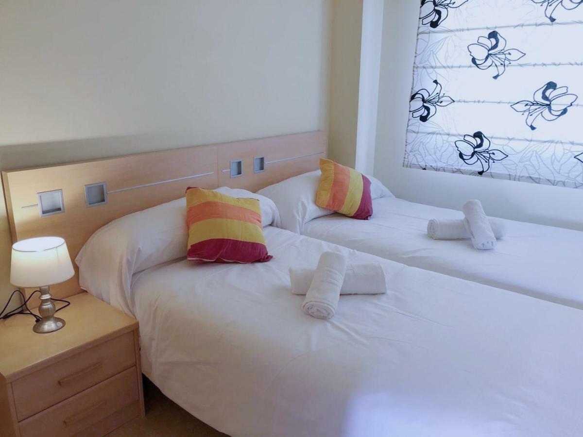 Luminoso Apartamento Con Piscina En Playa Morro De Gos オロペサ・デル・マール エクステリア 写真